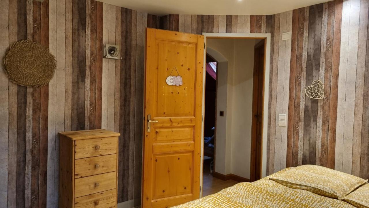 Comme A La Maison, Chambres Au Calme Verrens-Arvey Exteriör bild