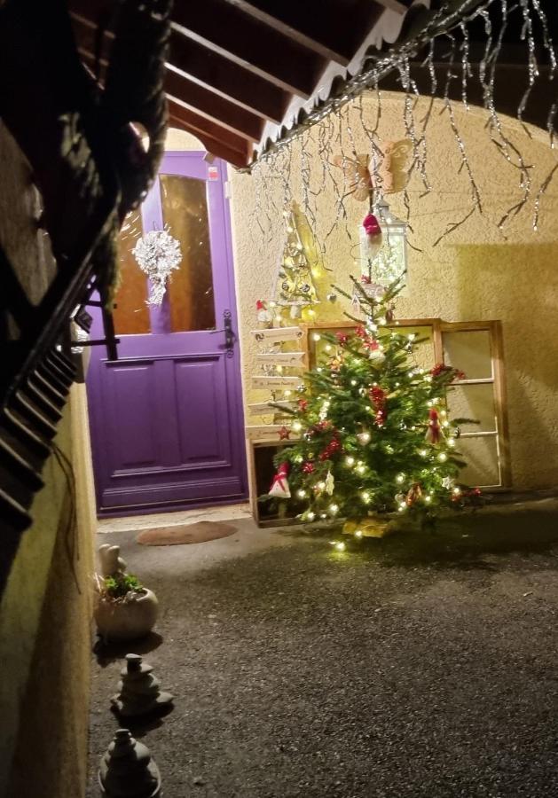 Comme A La Maison, Chambres Au Calme Verrens-Arvey Exteriör bild