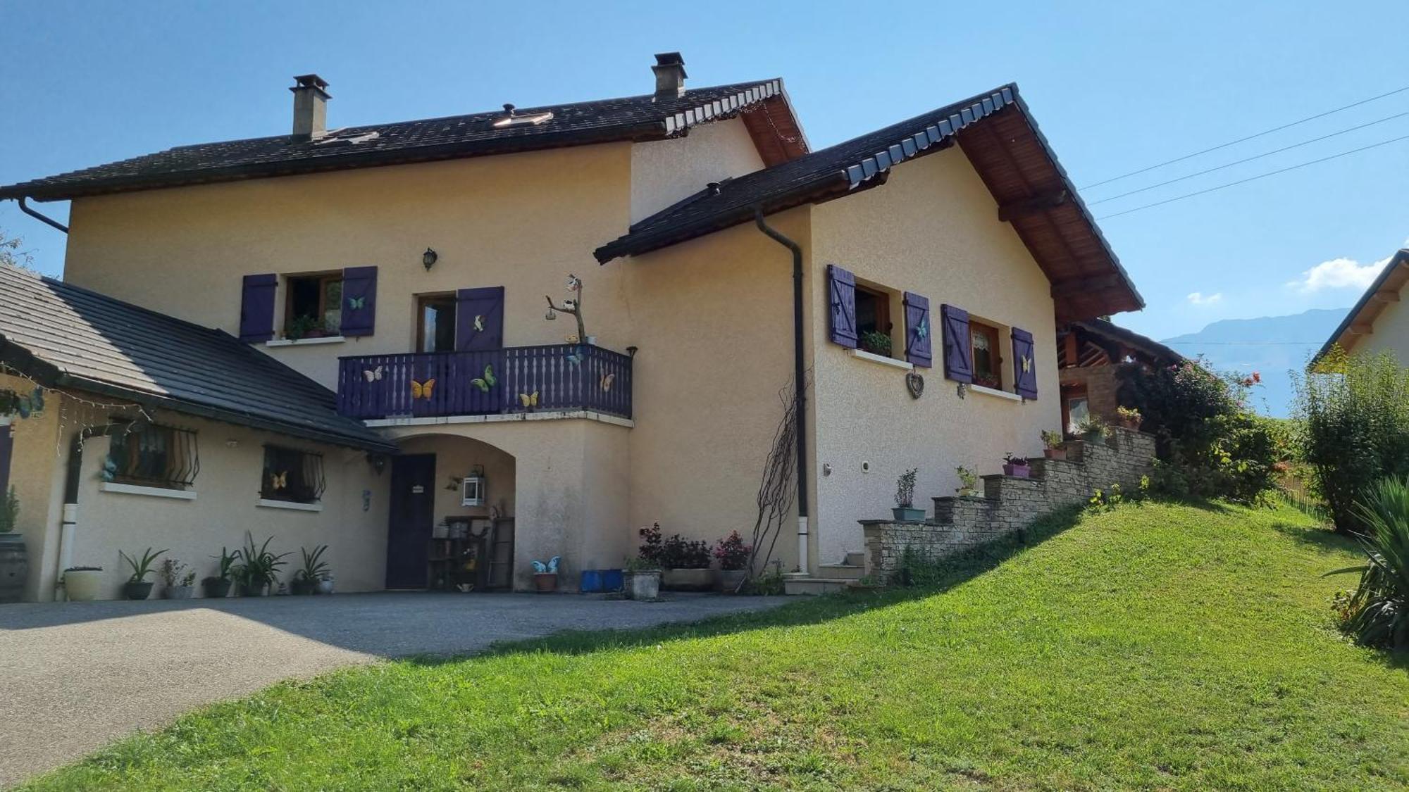 Comme A La Maison, Chambres Au Calme Verrens-Arvey Exteriör bild